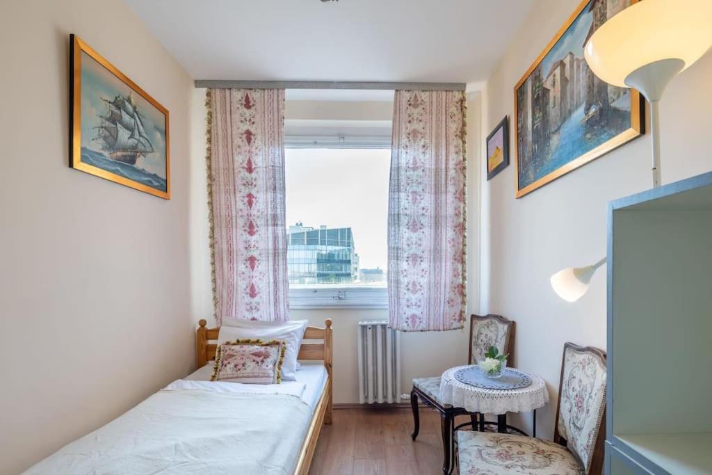 Convenient City Stay
