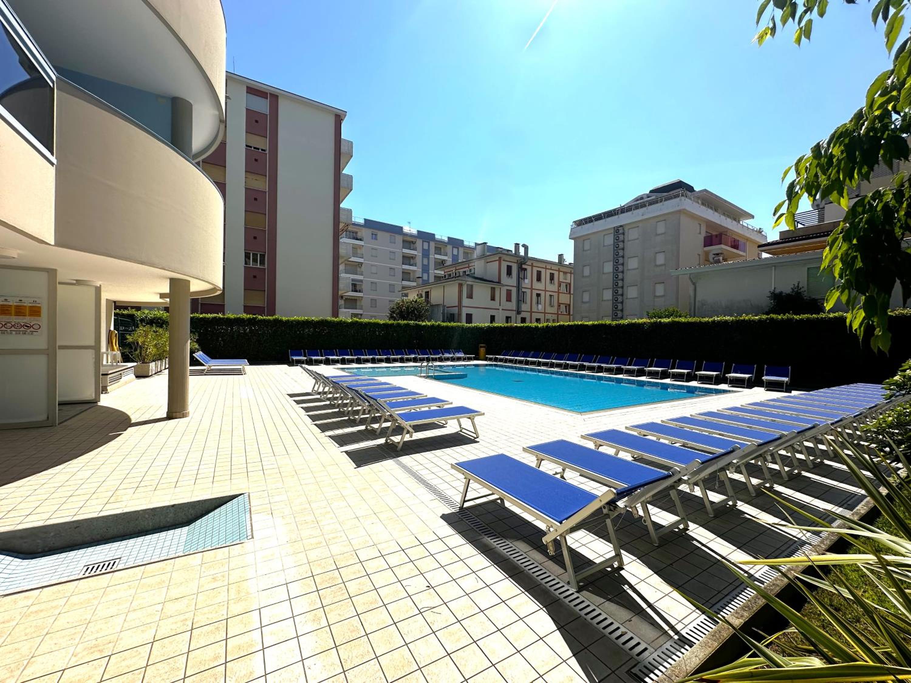 Residence Eurostar view 4
