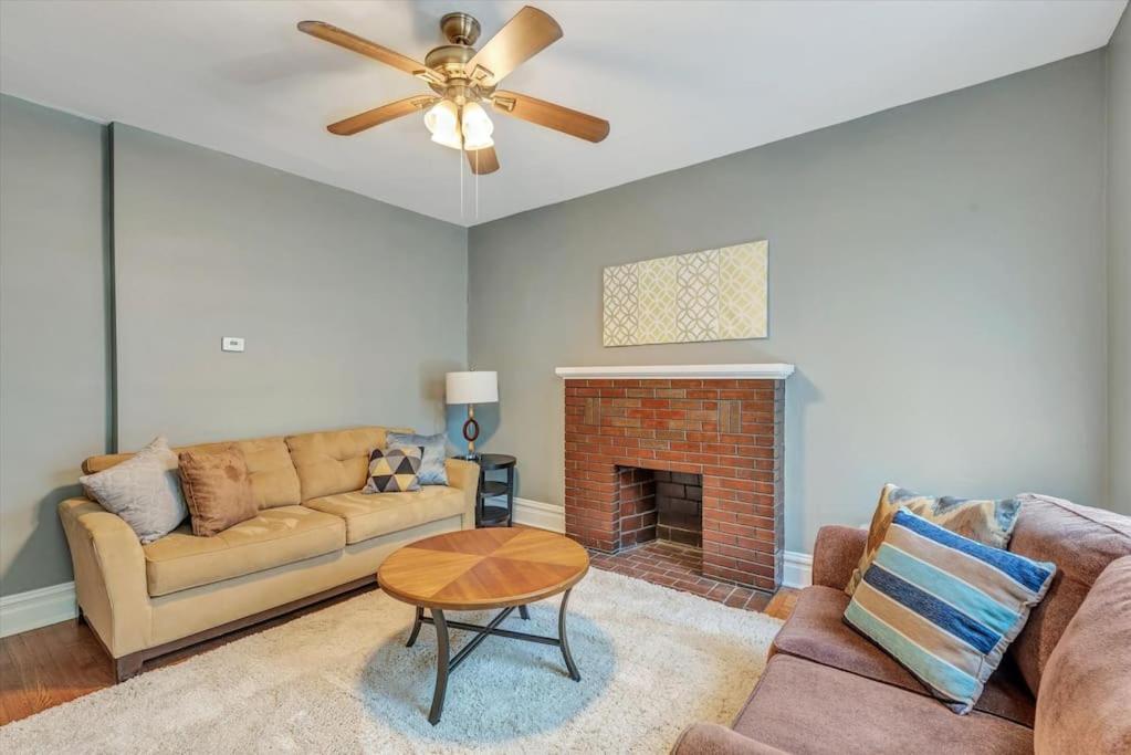 Historic First Floor Unit in Shaw Community STL 1E - Property Image 1