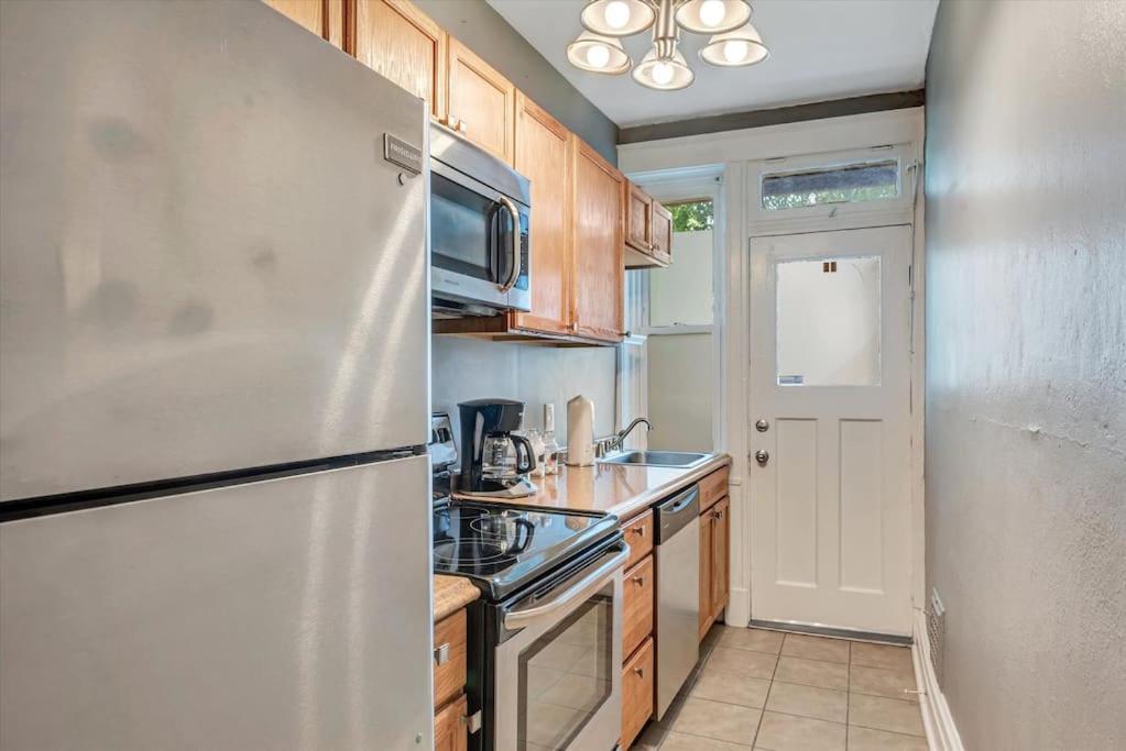 Historic First Floor Unit in Shaw Community STL 1E - Property Image 18
