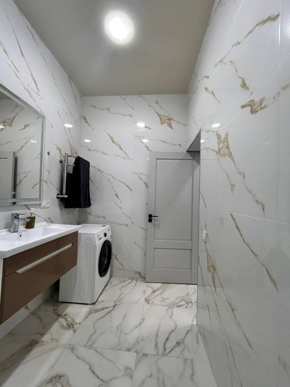 Deluxe Apartments