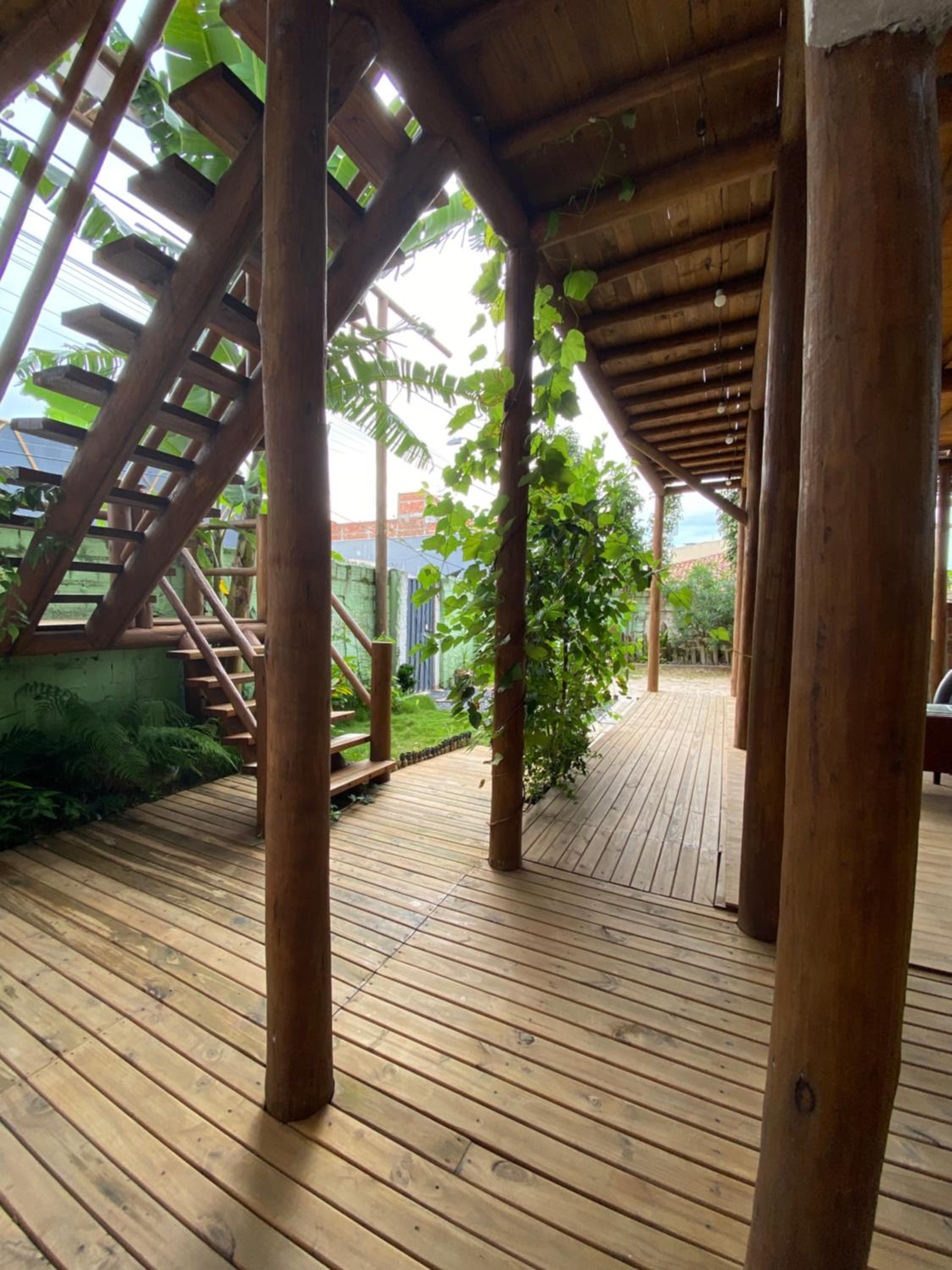 Casa agradável com pátio