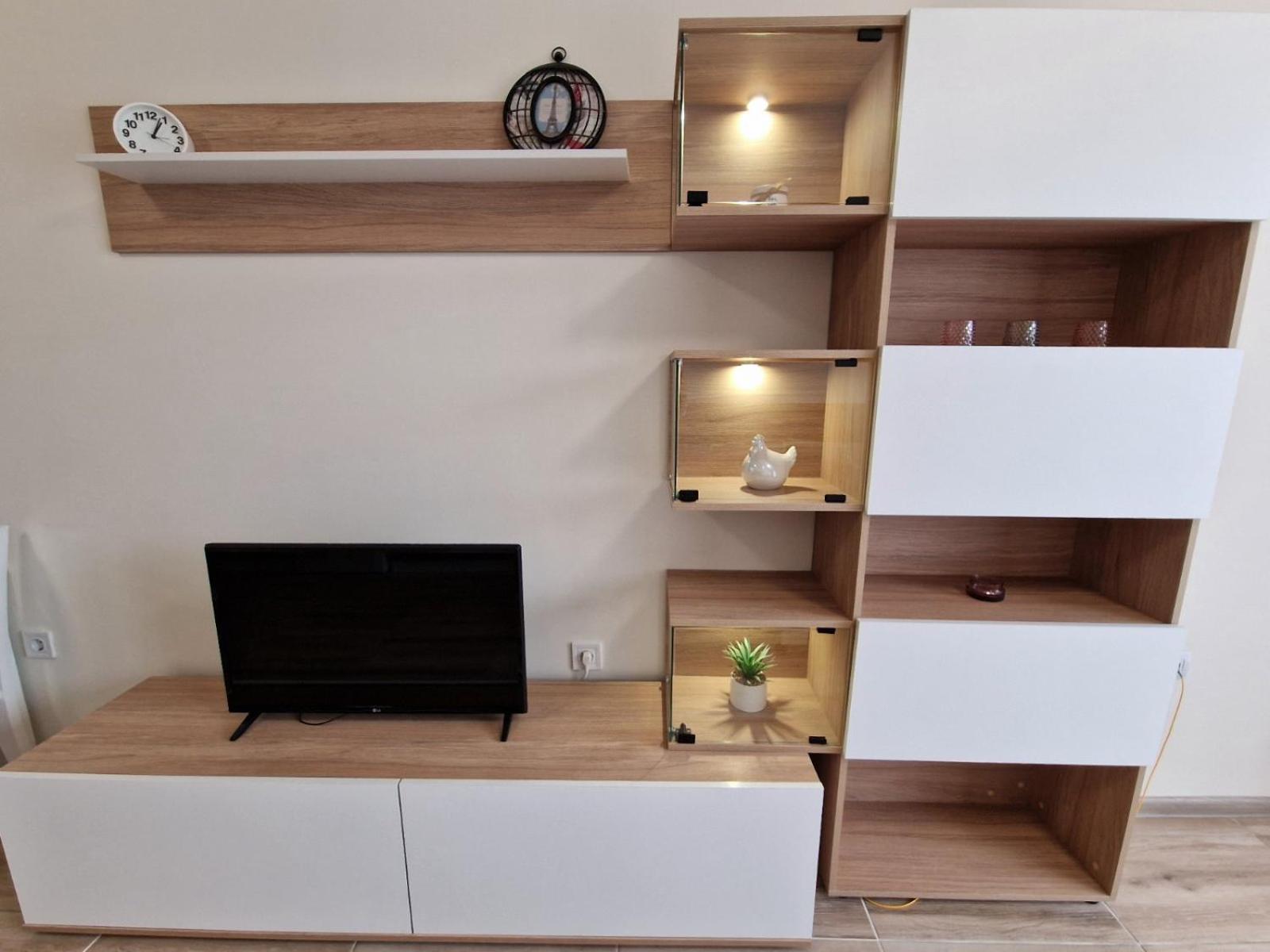 Rent Apartment 30