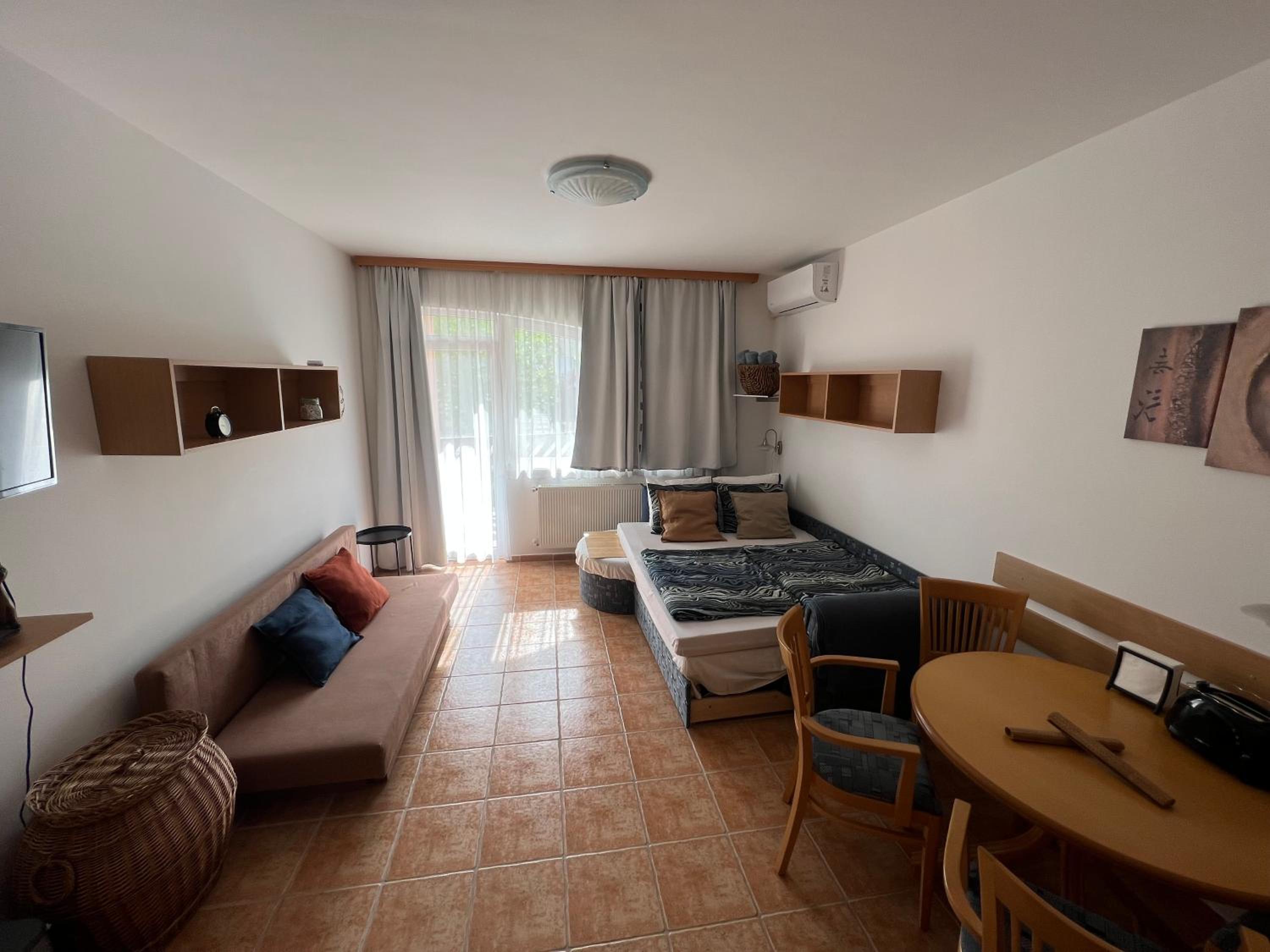 hotel room
