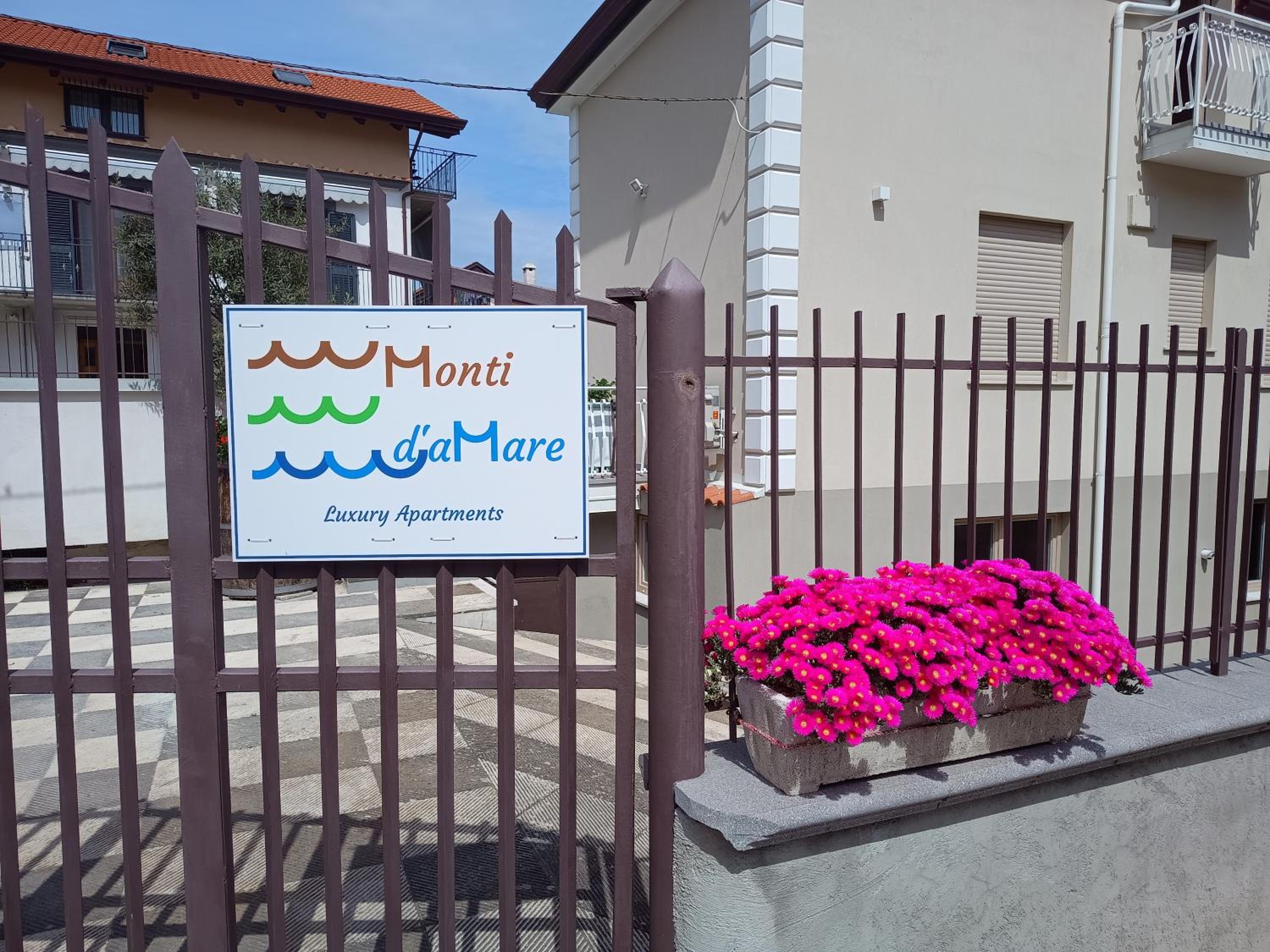 Monti d'aMare