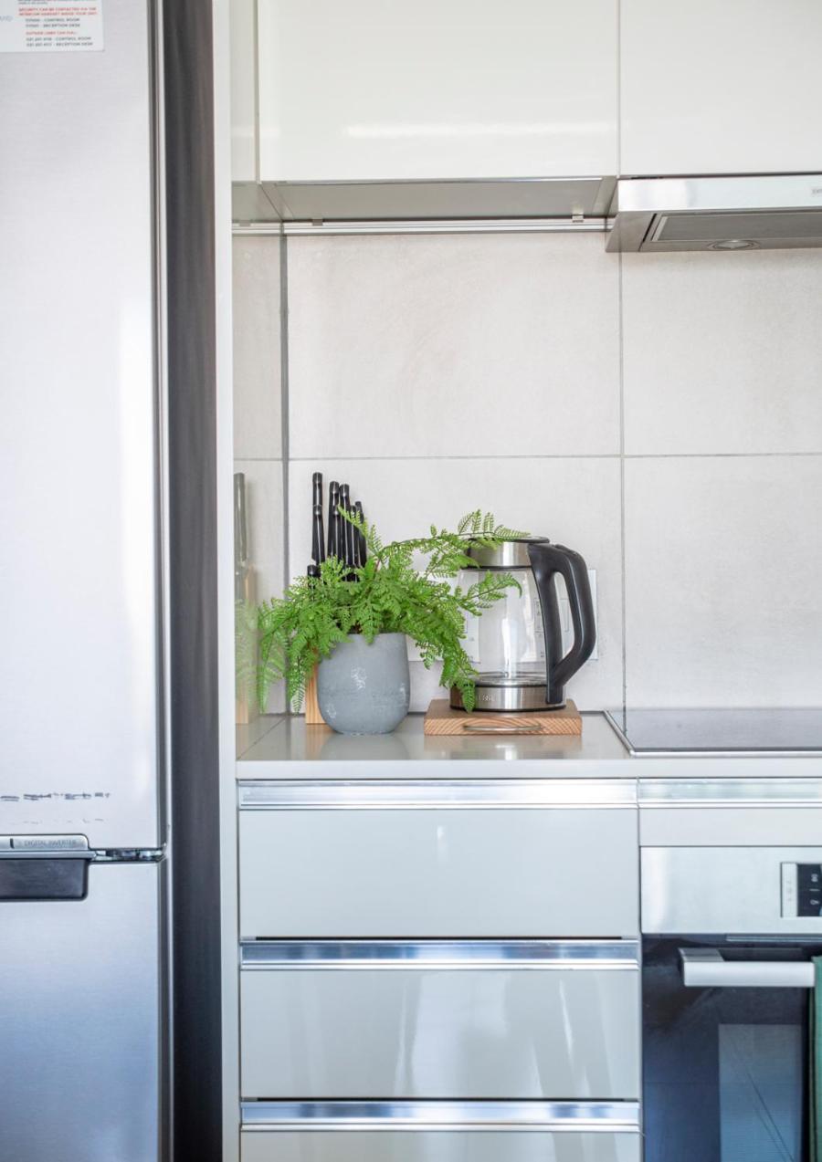 Sophisticated City Escape - Luxury De Waterkant Stay