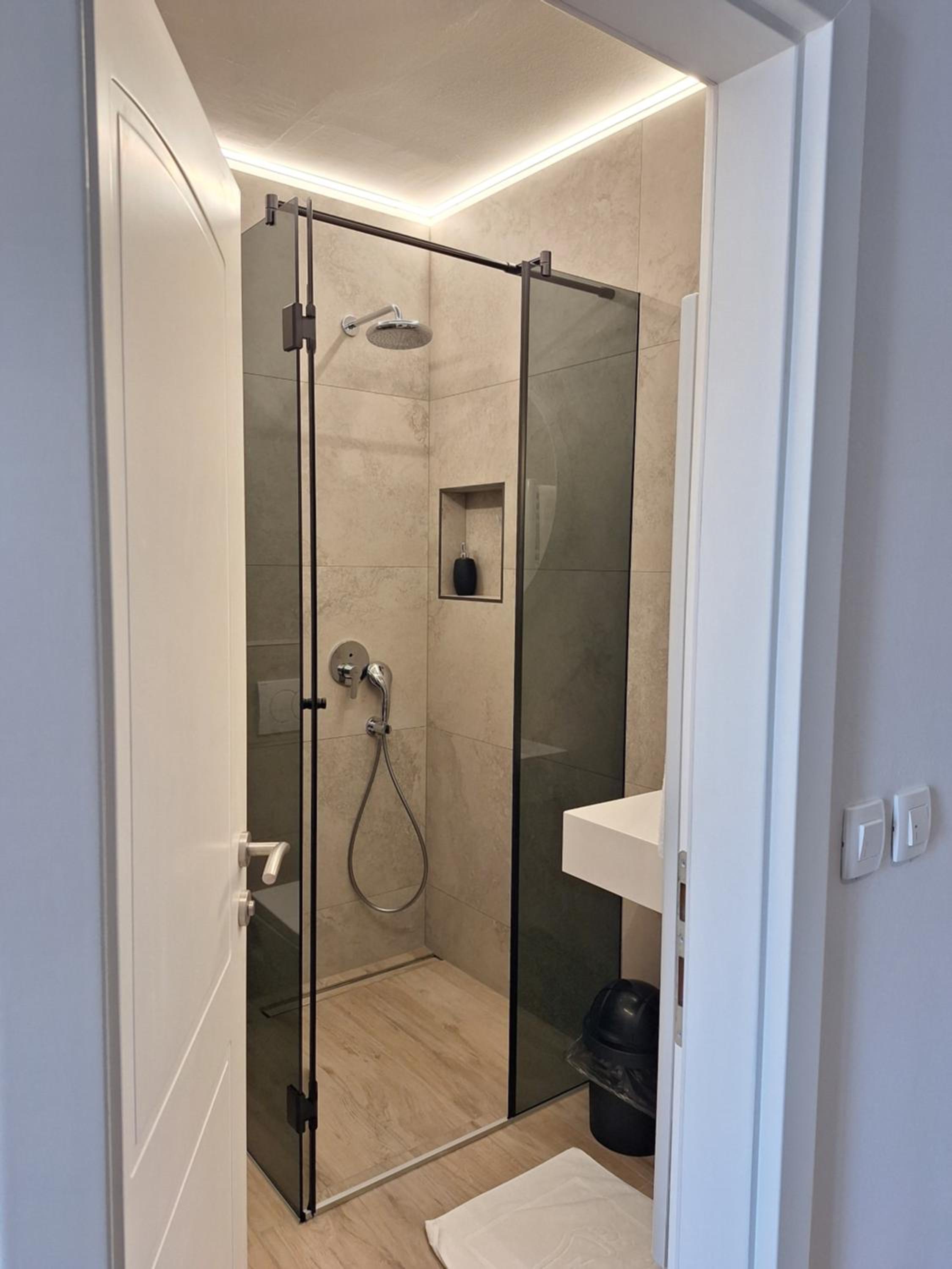 Accommodation Iva