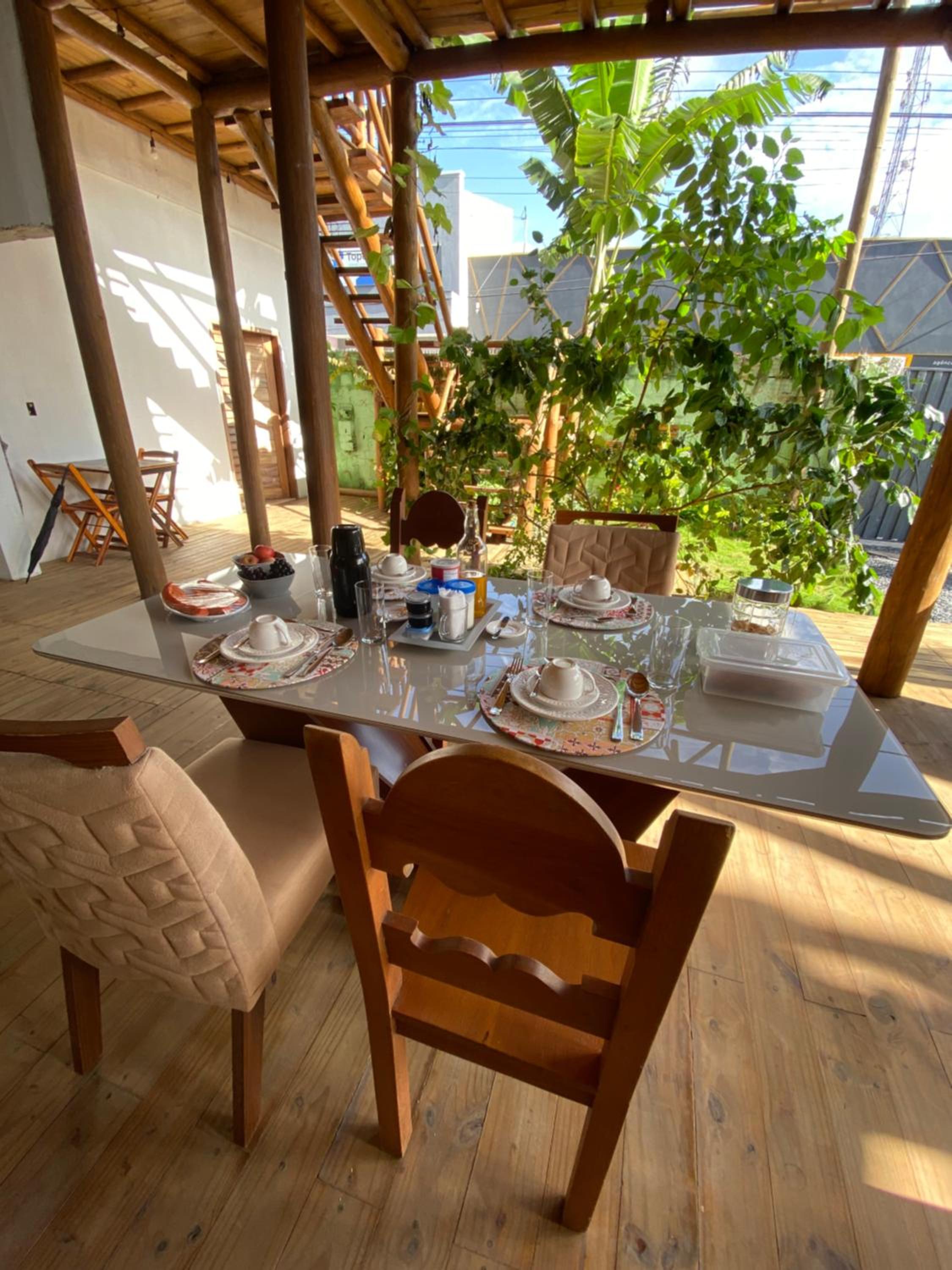 Casa agradável com pátio