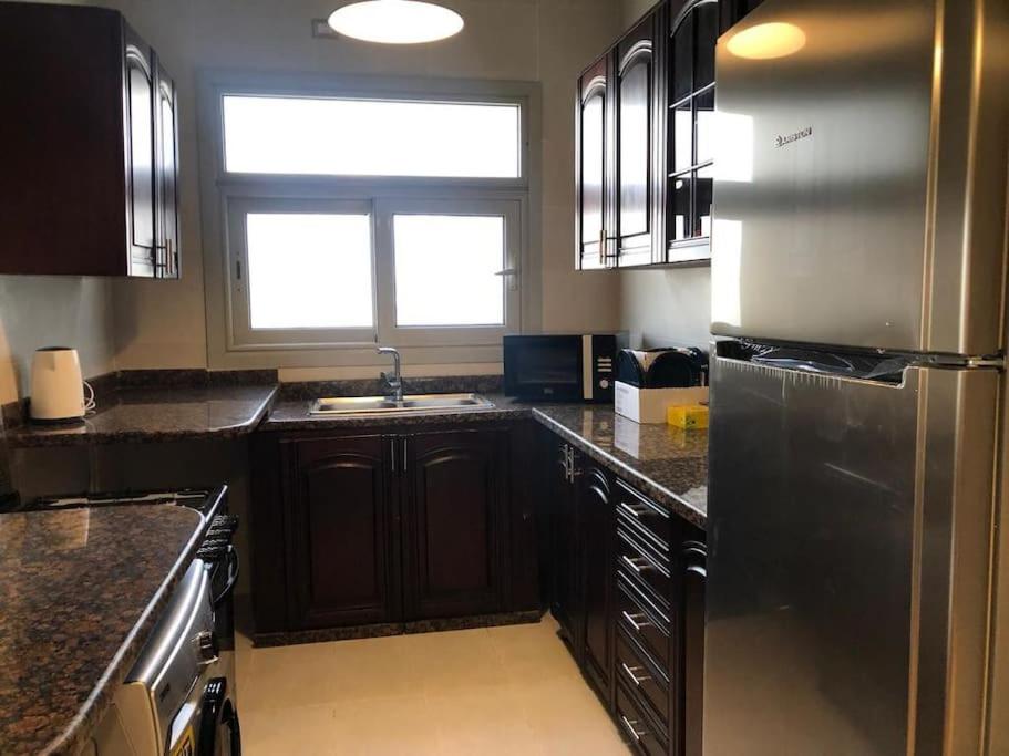 Sunny Bright 1BR in Palm Hills