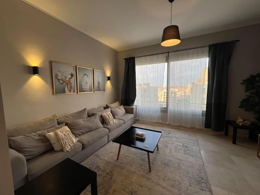 Sunny Bright 1BR in Palm Hills