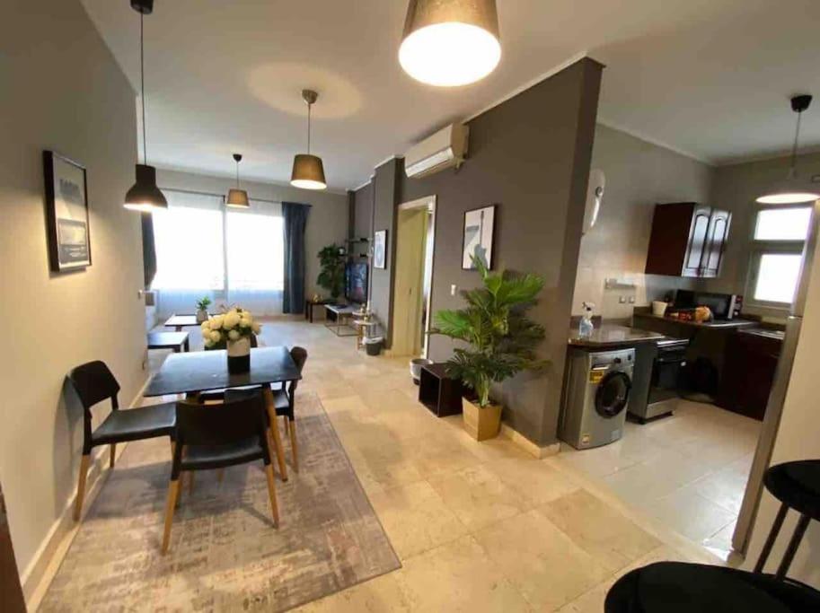 Sunny Bright 1BR in Palm Hills