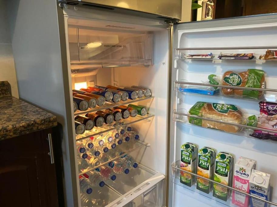 Sunny Bright 1BR in Palm Hills