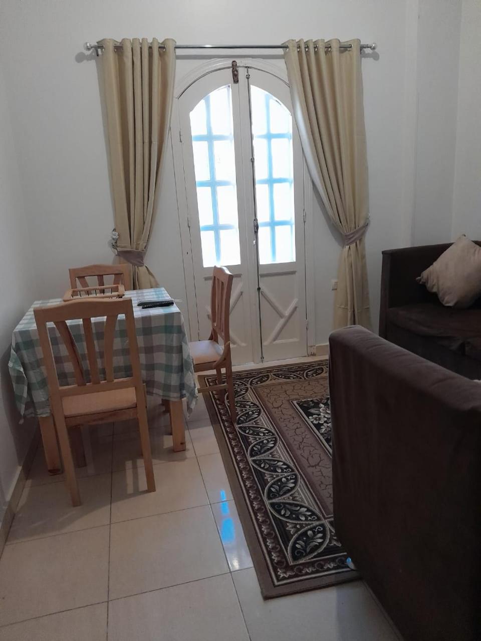 Luxor Palm Villa