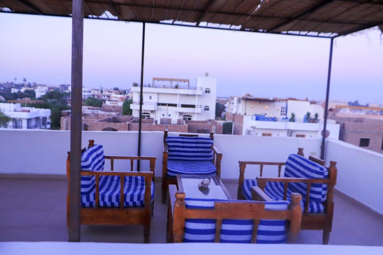 Luxor Palm Villa