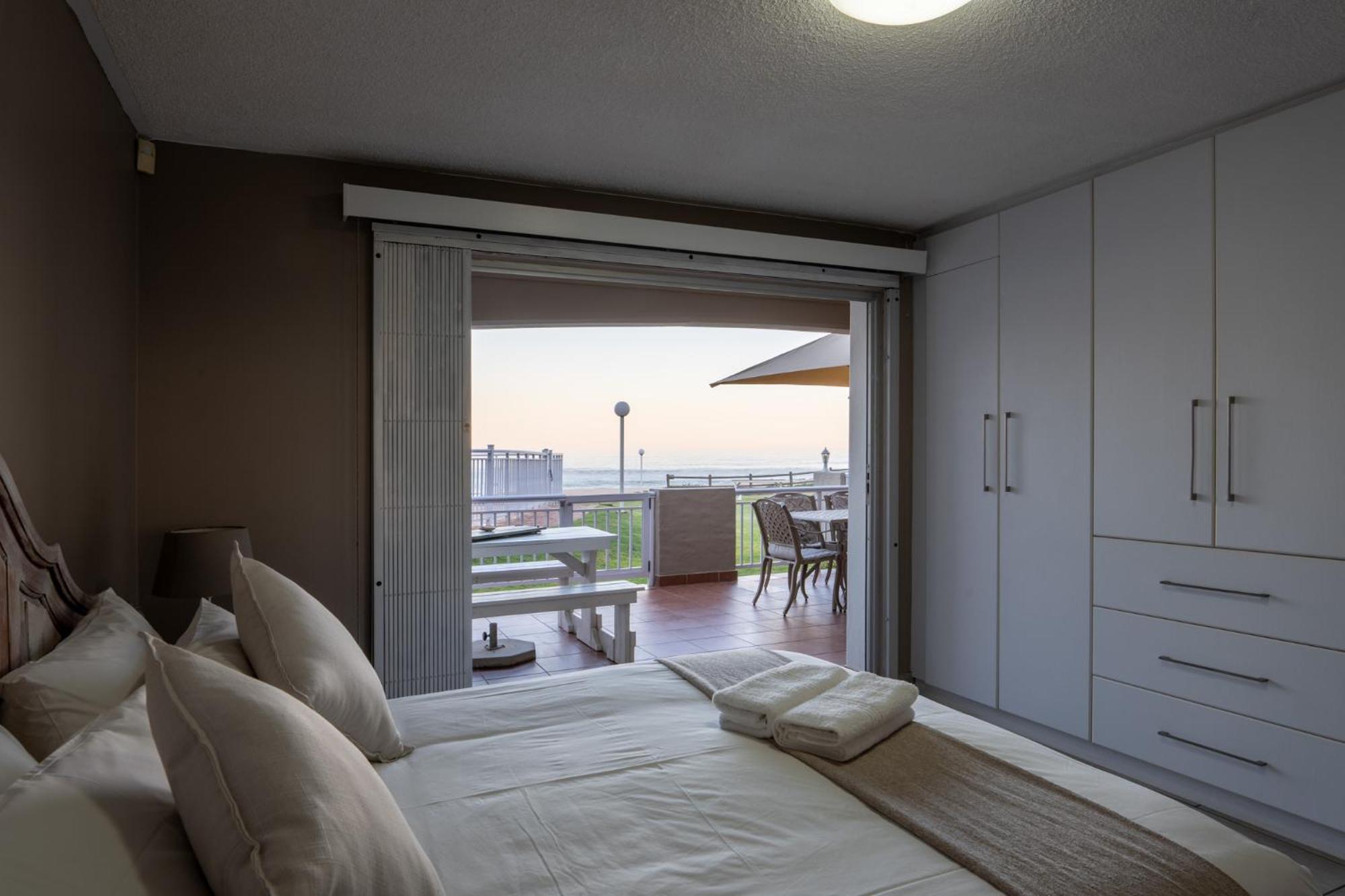 Jeffreys Bay Villas on The Beach view 5