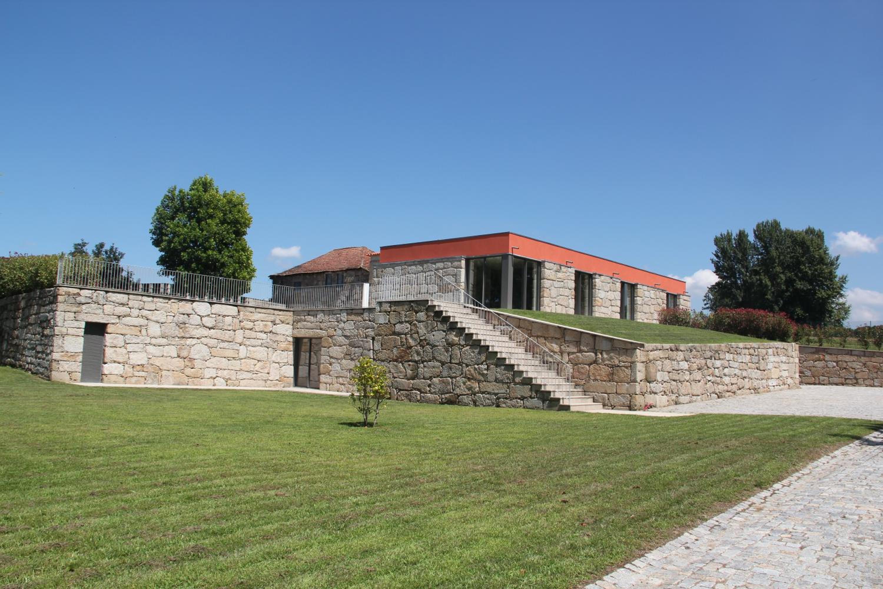 PORTO - Penafiel - QUINTA DE SANTIAGO COUNTRY HOUSE