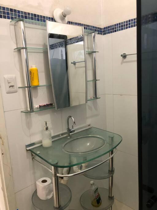 Apartamento aconchegante super bem localizado