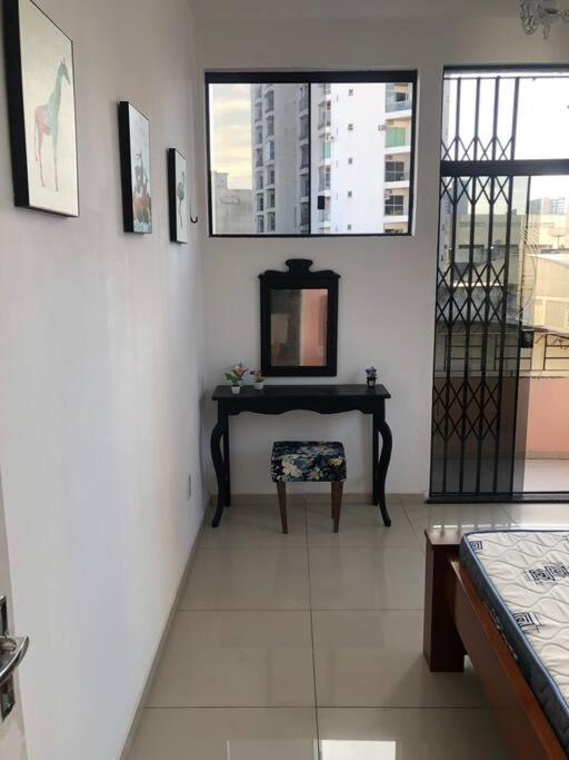 Apartamento aconchegante super bem localizado