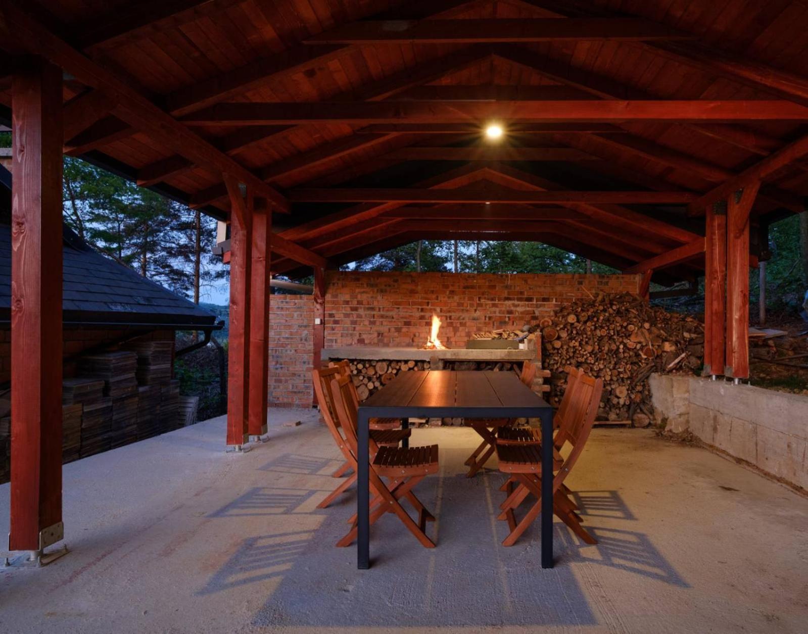 BLOK- Brick cottage