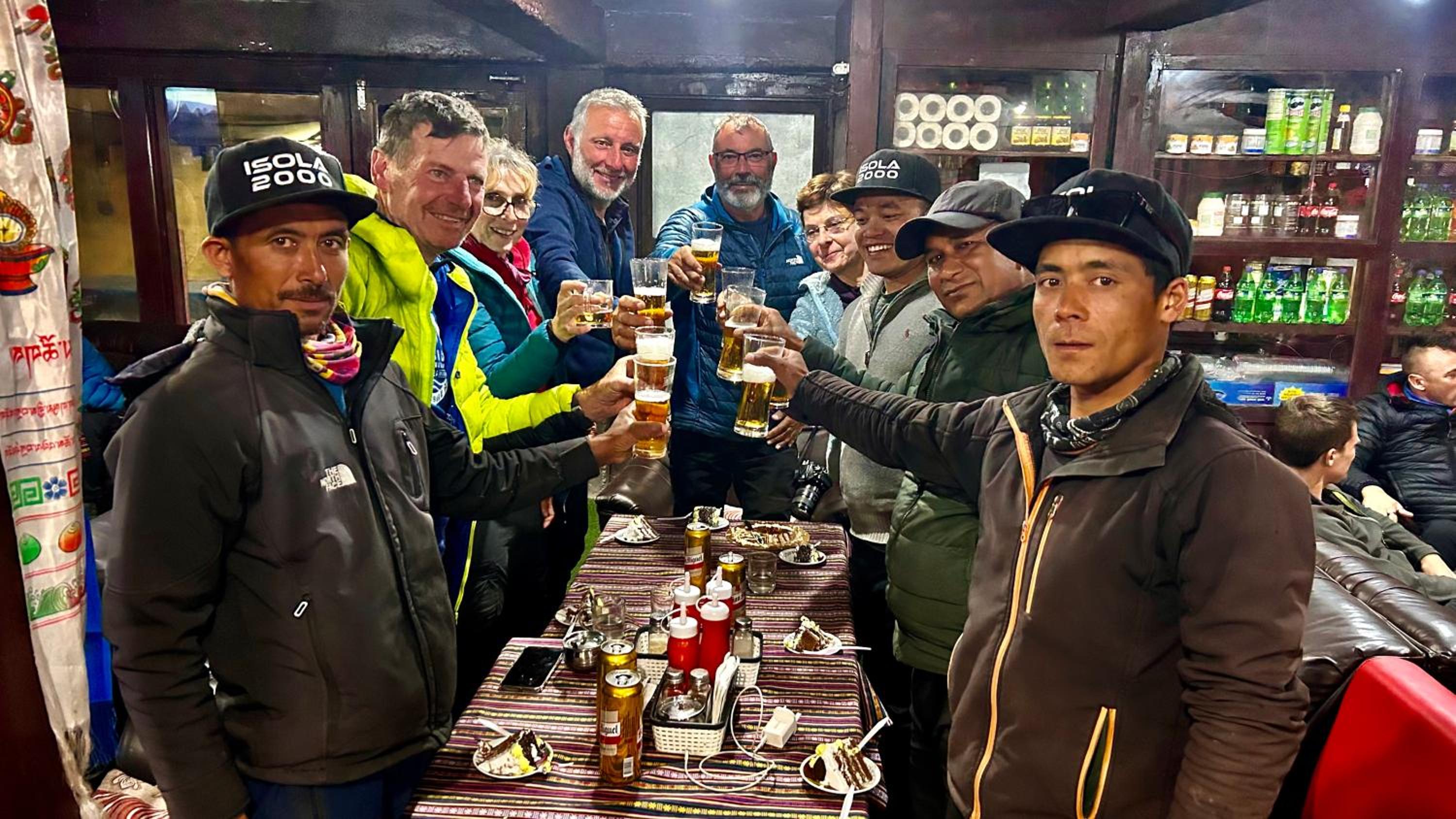 LAMA HOTEL - HIMALAYAN BURGER Experience the best stay in EVEREST with an unforgettable Mountain Flight