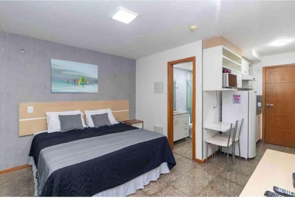 Life Resort beira lago próx a esplanada