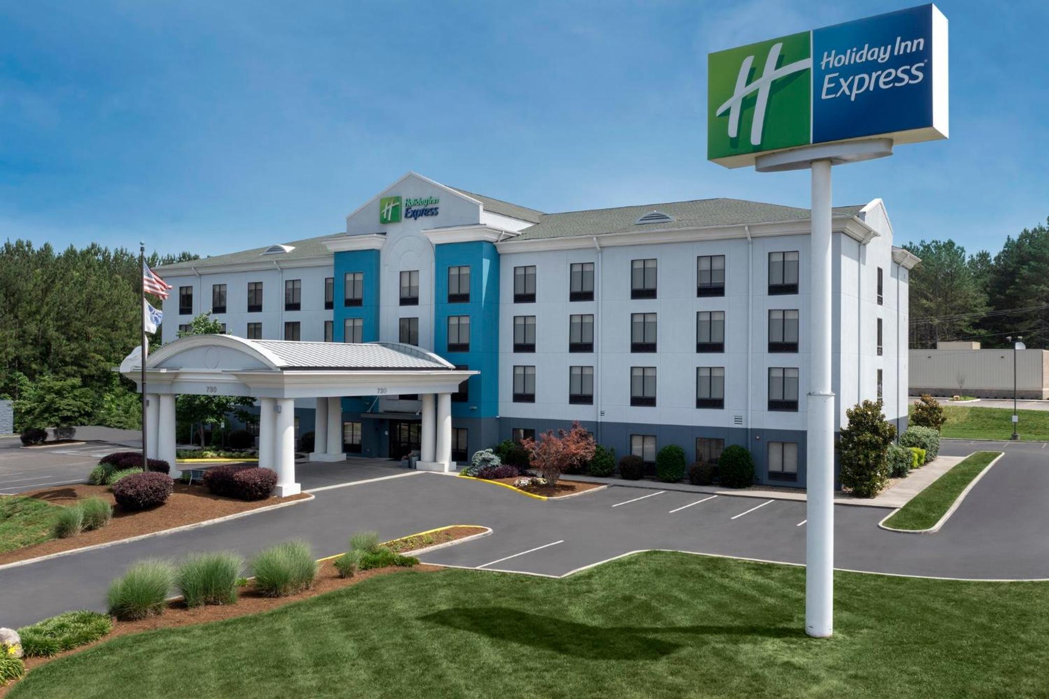 Hotel Holiday Inn Express Knoxville-Strawberry Plains, an IHG Hotel - Image 1