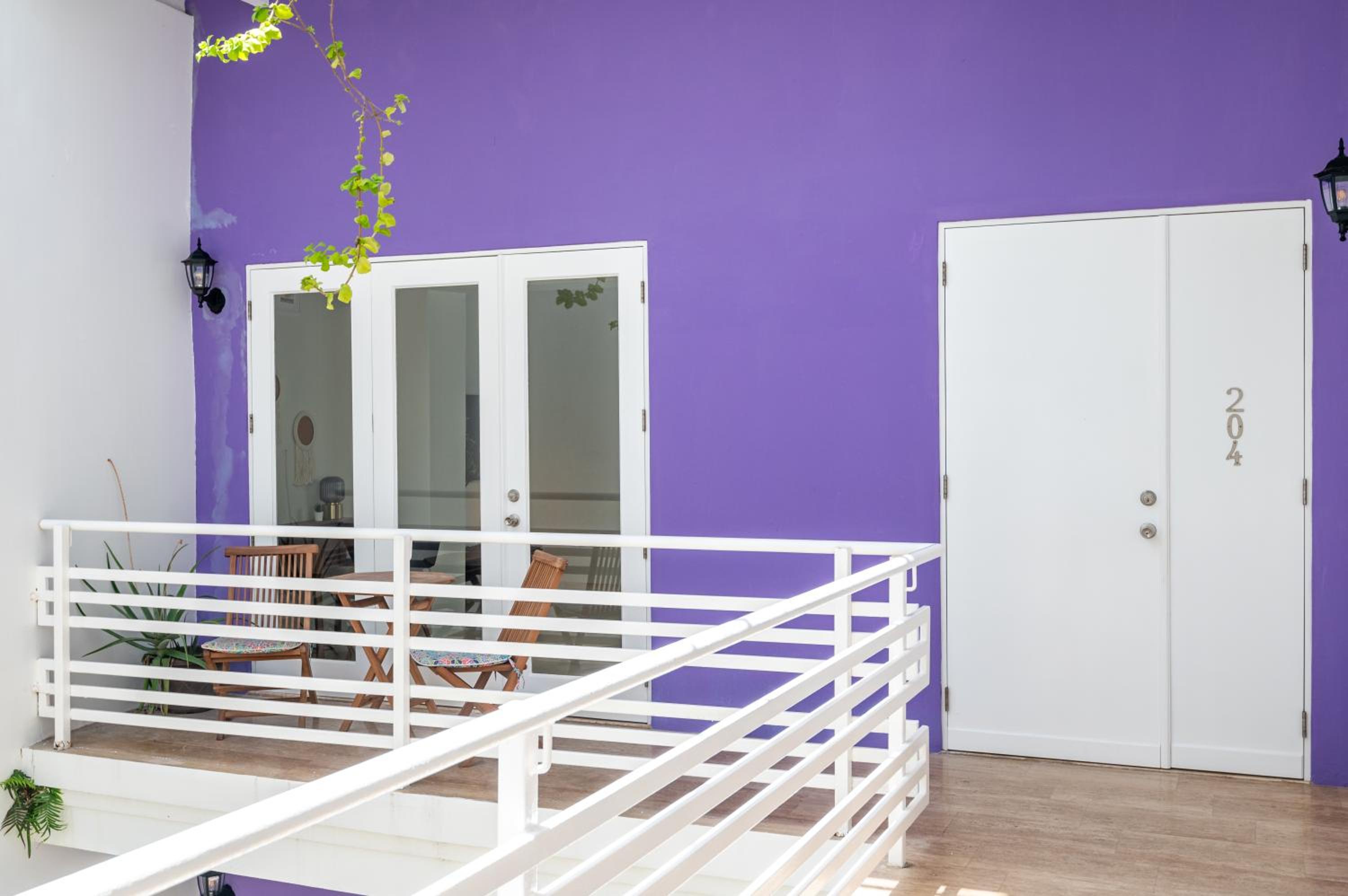 2-BR Apt centrally located in OSJ!