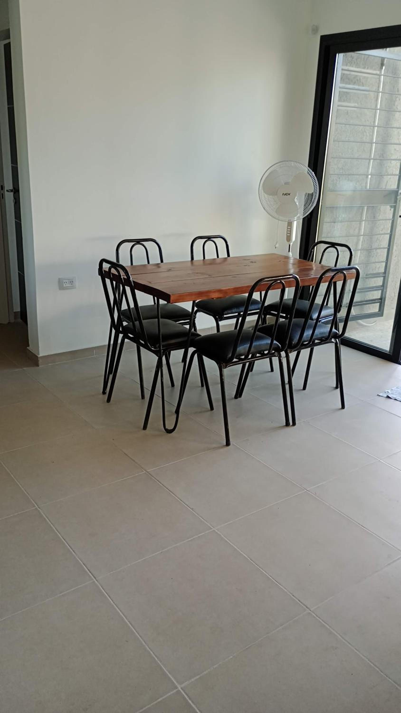 Moderna y Confortable casa nueva