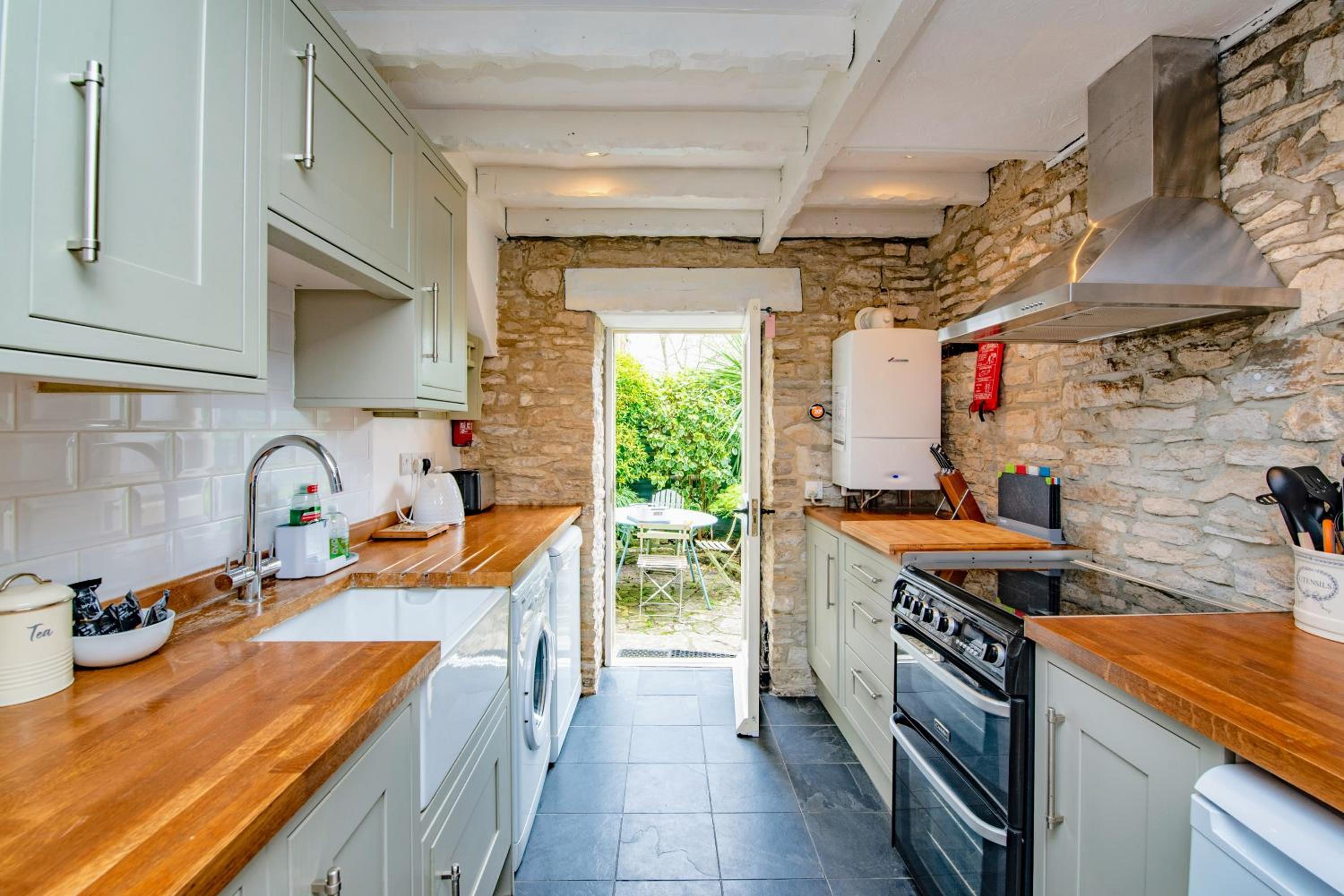Cosy Little Hyde Cottage, Swanage view 4
