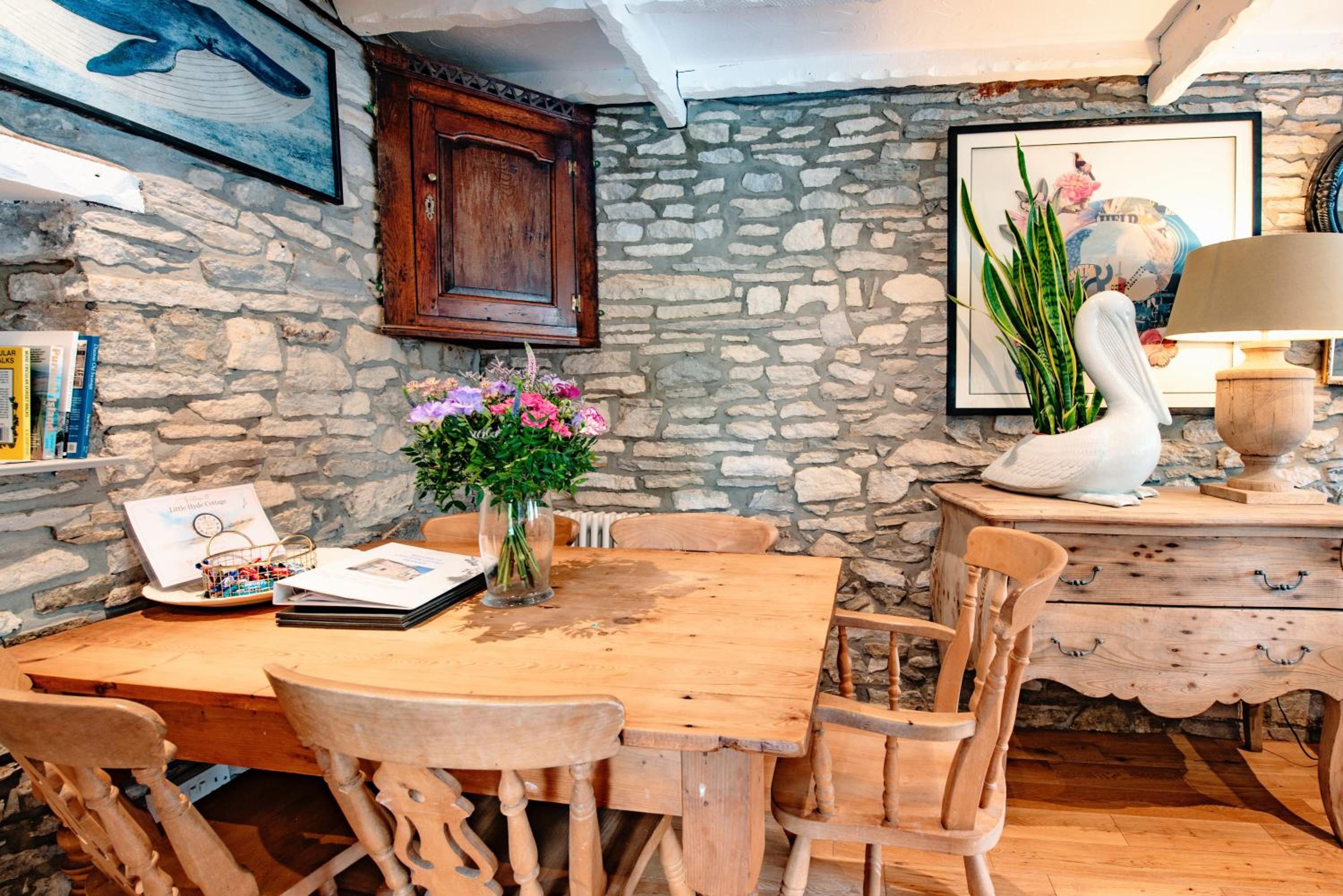 Cosy Little Hyde Cottage, Swanage view 3