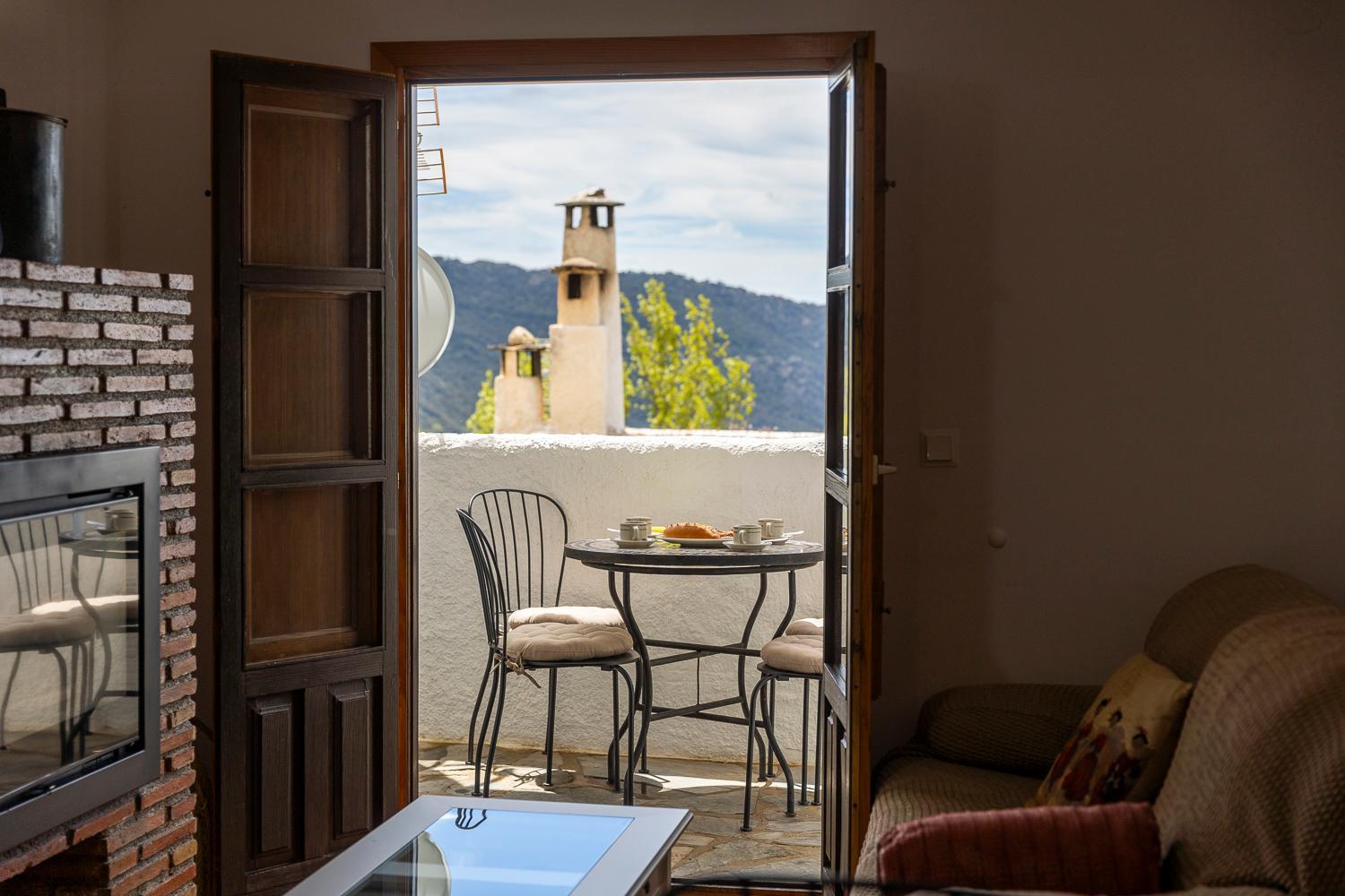 Casa Los Compadres de Capileira con Piscina