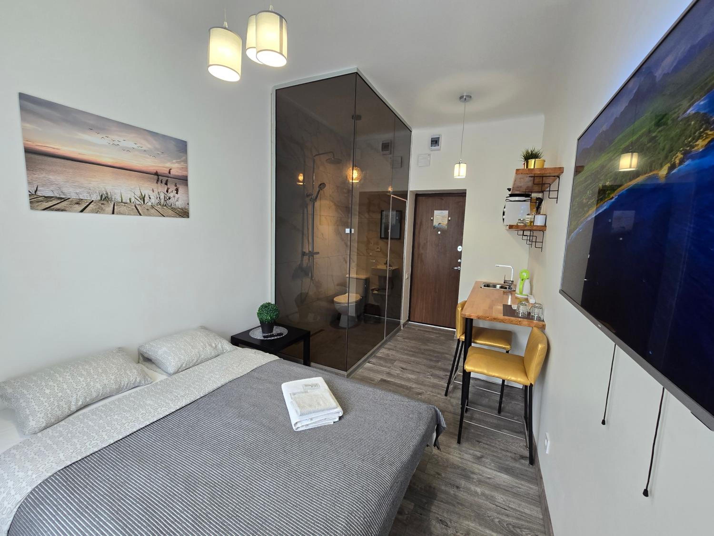 S2 Sunshine apartment Balcony