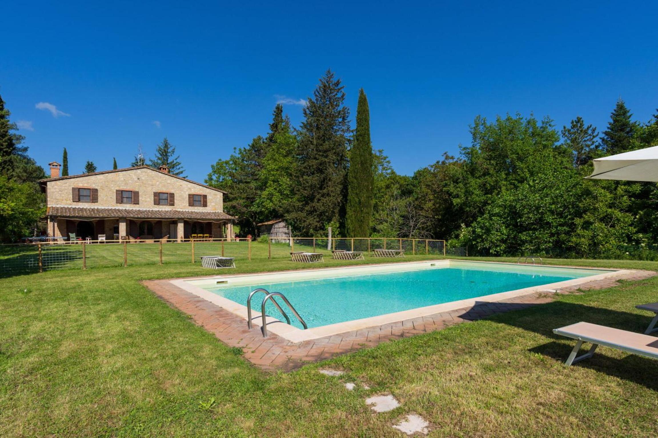 Podere a La Fi view 2