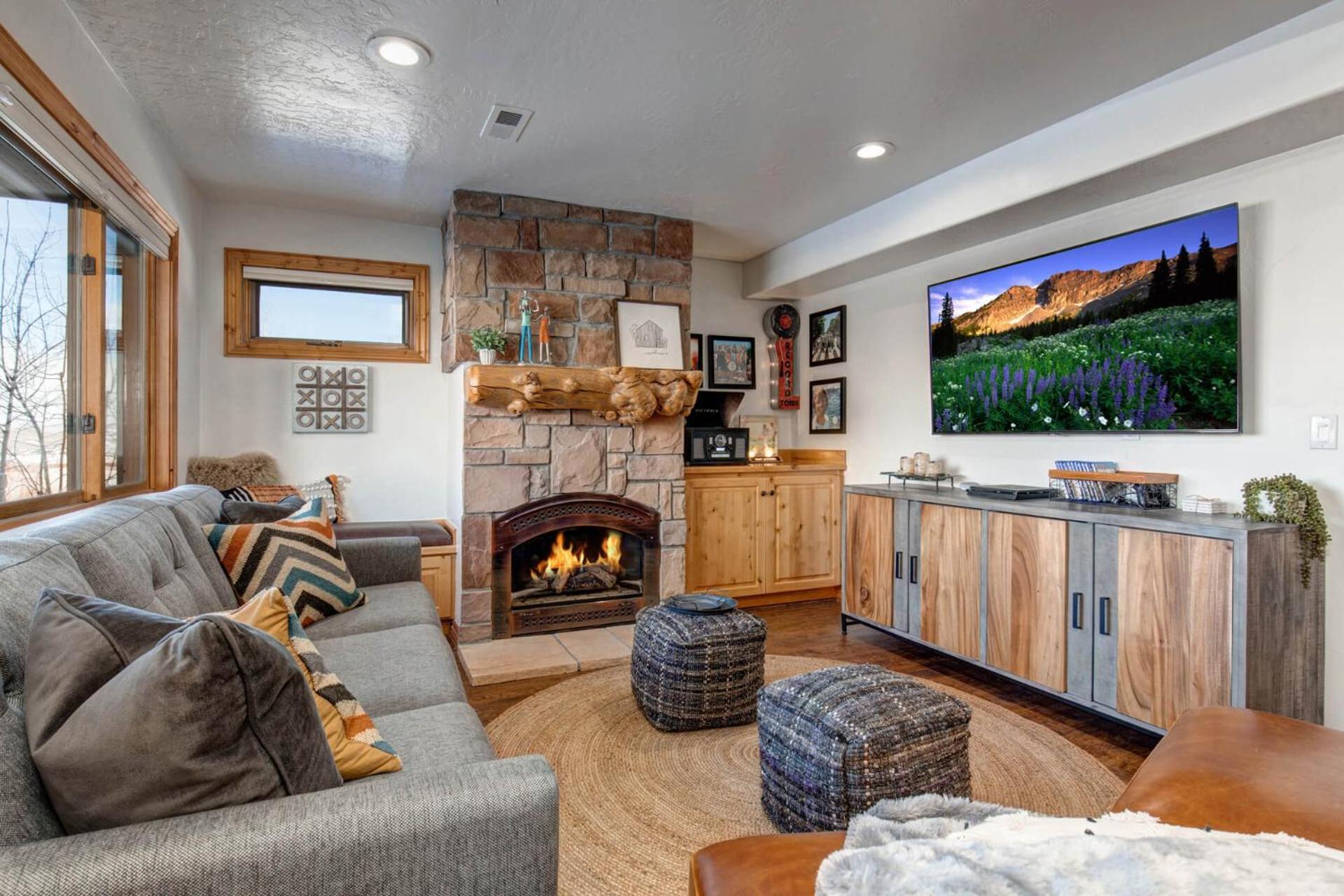 Bear Hollow Village 5534B by Moose Management view 3