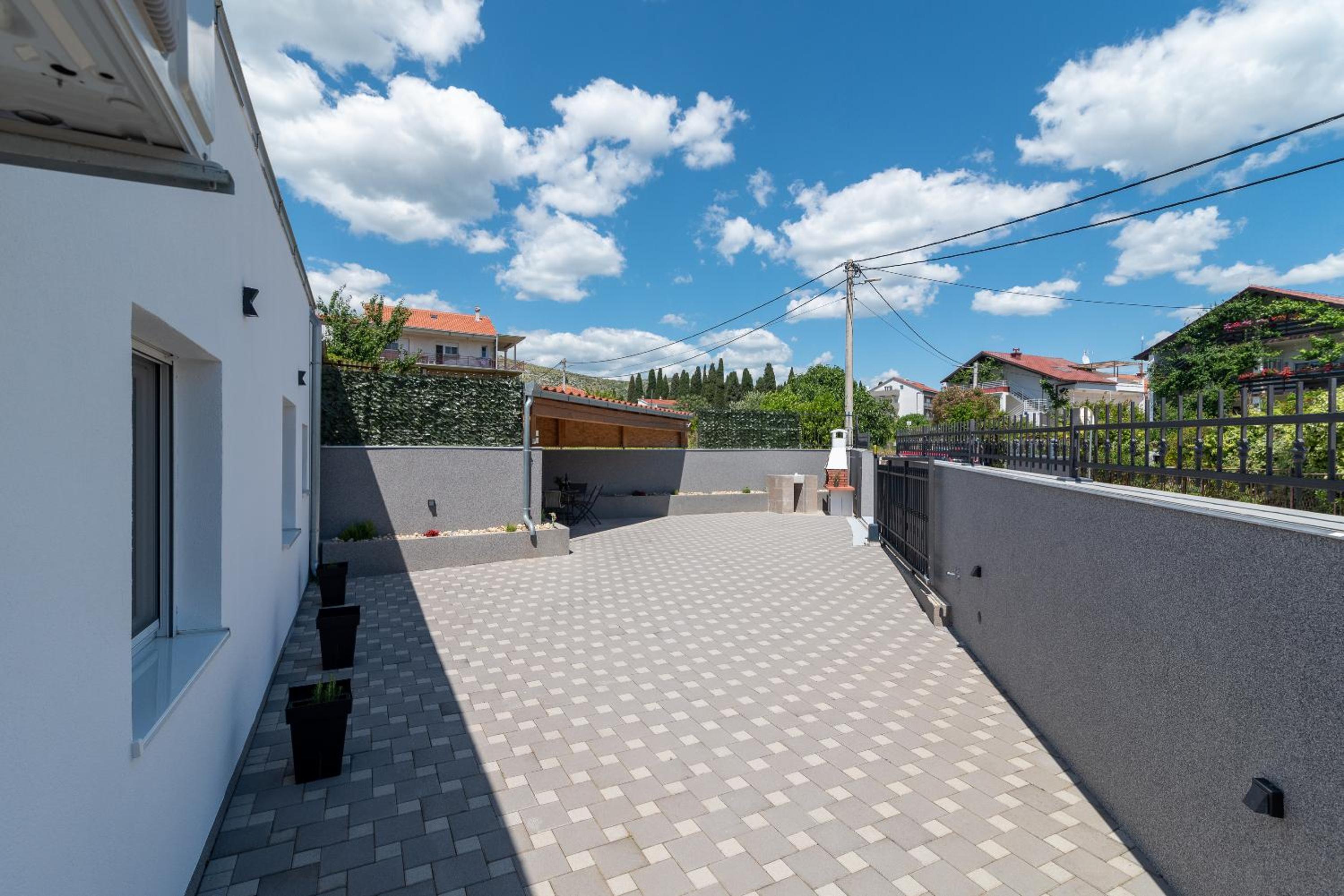 APARTMAN DINO view 5