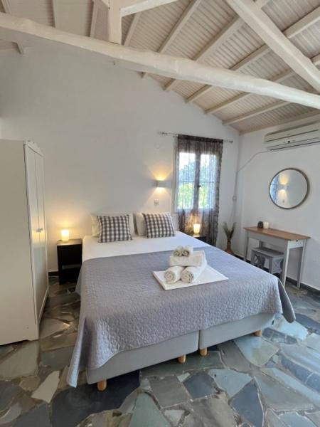 Lithea Villas and Studios by the Sea