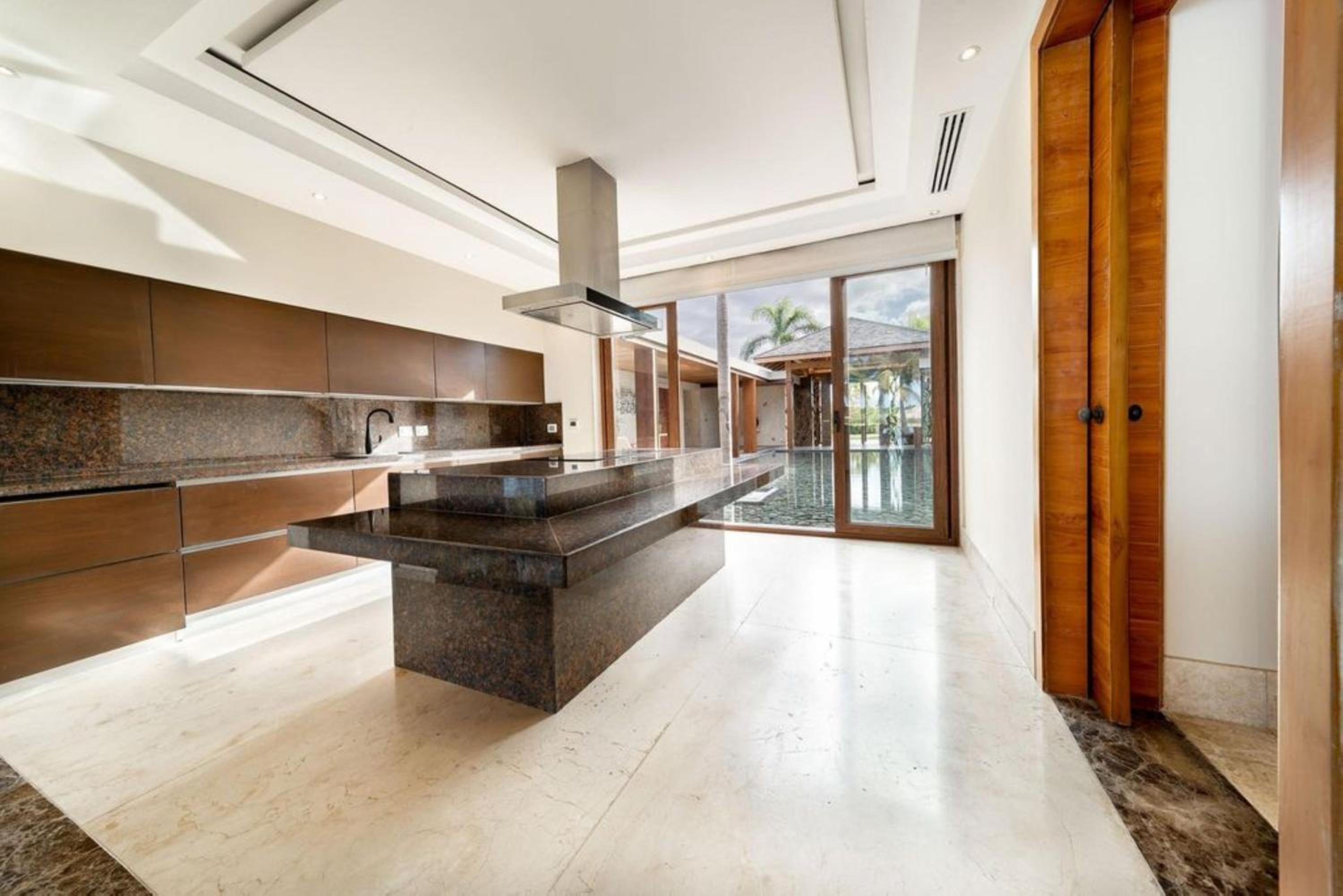 This villa will impress you with its looks view 3