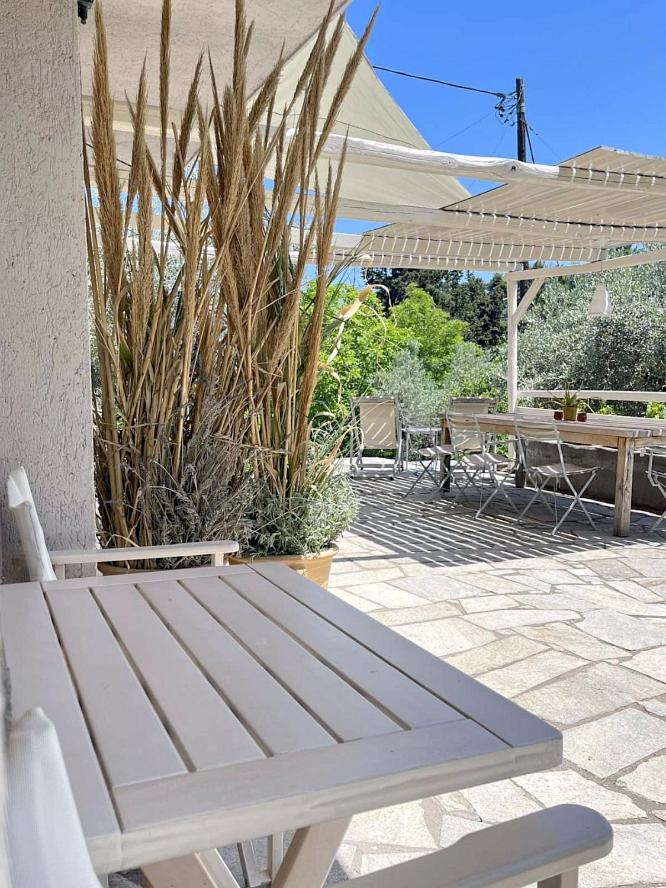 Lithea Villas and Studios by the Sea