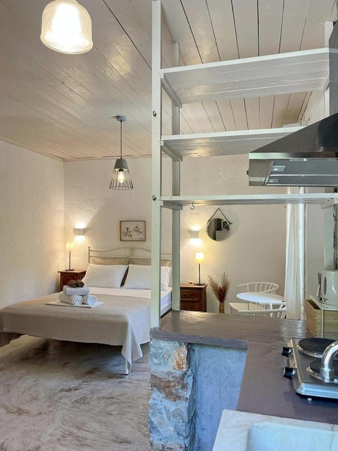 Lithea Villas and Studios by the Sea