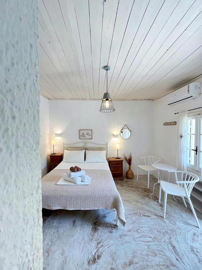 Lithea Villas and Studios by the Sea