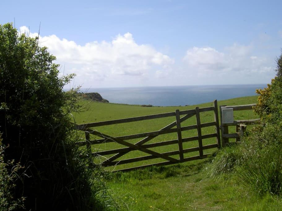 Lower Tresmorn Farmhouse