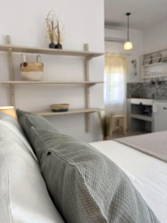 Lithea Villas and Studios by the Sea