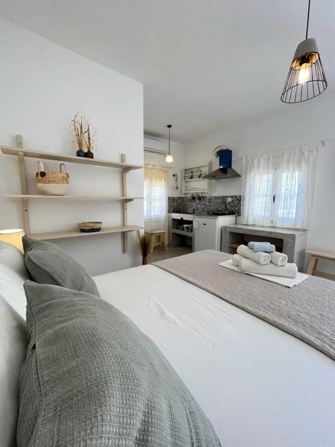 Lithea Villas and Studios by the Sea