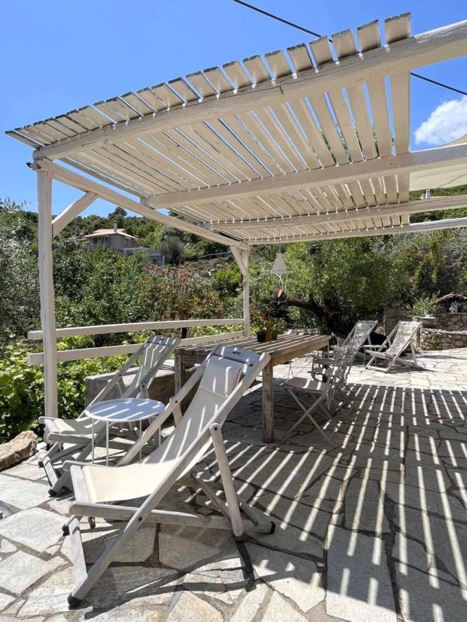 Lithea Villas and Studios by the Sea