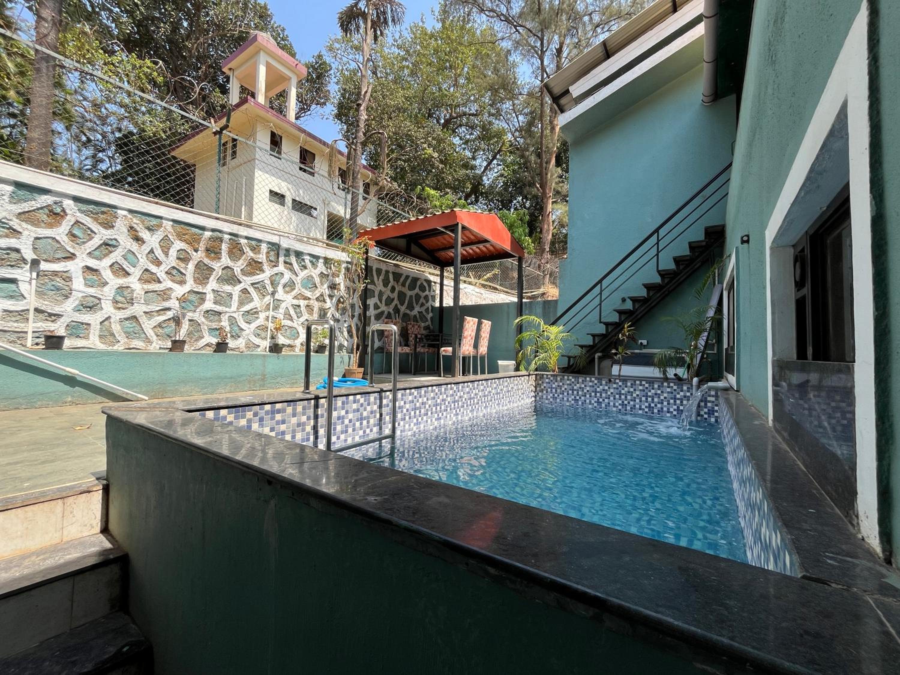 Snooze Villa view 5