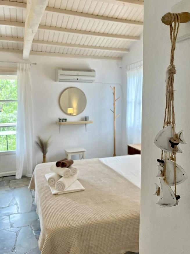 Lithea Villas and Studios by the Sea