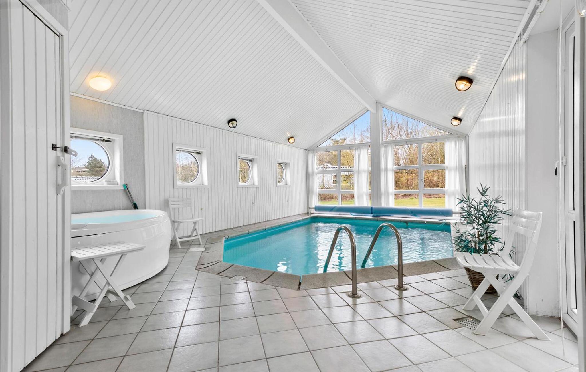 Cozy Home In Ebeltoft With Sauna