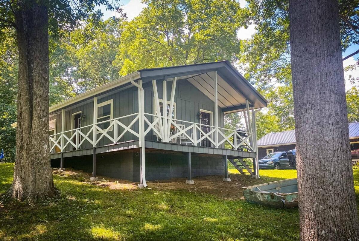 White Oak Cabin