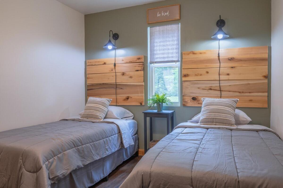 White Oak Cabin