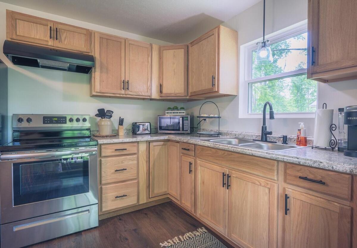 White Oak Cabin